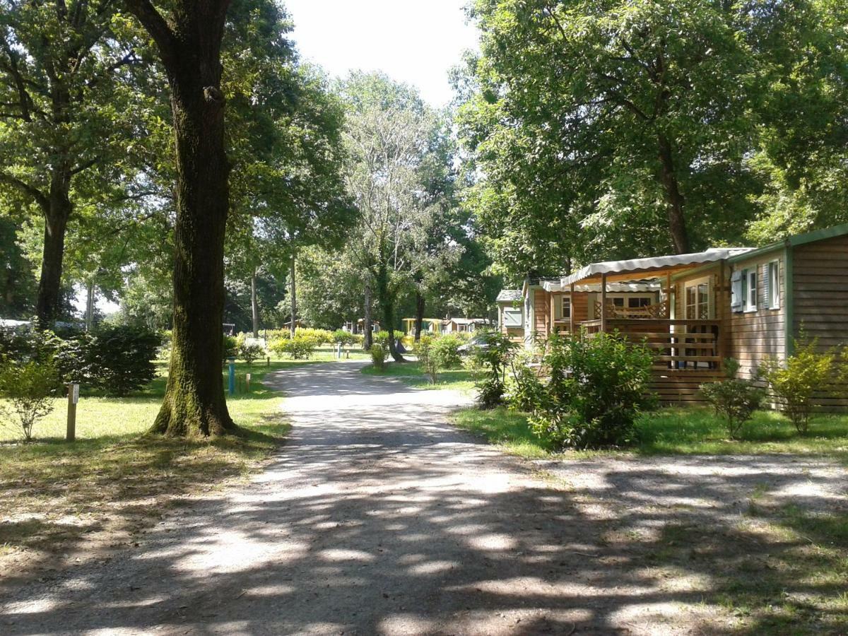 Camping Oaki Mesnard-la-Barotiere Ngoại thất bức ảnh